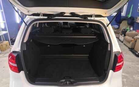 Mercedes-Benz B-Класс, 2013 год, 1 800 000 рублей, 4 фотография