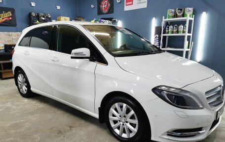 Mercedes-Benz B-Класс, 2013 год, 1 800 000 рублей, 23 фотография