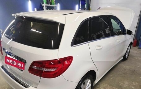 Mercedes-Benz B-Класс, 2013 год, 1 800 000 рублей, 25 фотография