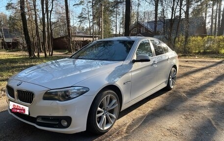 BMW 5 серия, 2016 год, 1 800 000 рублей, 2 фотография