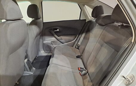 Volkswagen Polo VI (EU Market), 2012 год, 649 000 рублей, 16 фотография