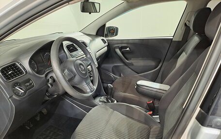 Volkswagen Polo VI (EU Market), 2012 год, 649 000 рублей, 13 фотография