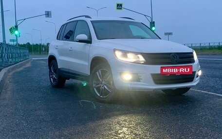 Volkswagen Tiguan I, 2013 год, 1 300 000 рублей, 2 фотография