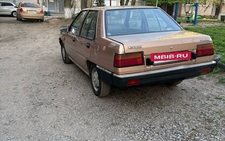 Mitsubishi Lancer IV, 1985 год, 155 000 рублей, 2 фотография