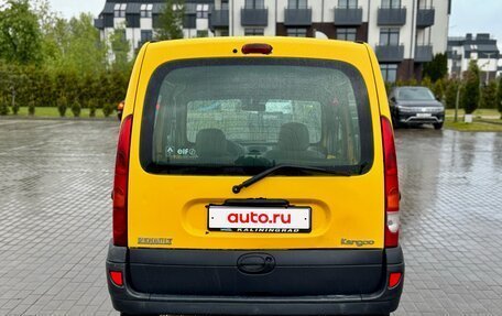 Renault Kangoo II рестайлинг, 2004 год, 330 000 рублей, 6 фотография