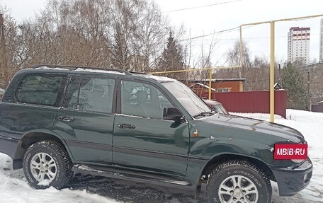 Toyota Land Cruiser 100 рестайлинг 2, 2005 год, 2 080 000 рублей, 2 фотография