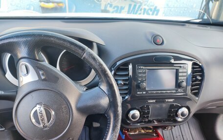 Nissan Juke II, 2011 год, 1 050 000 рублей, 10 фотография