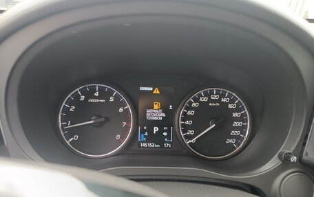 Mitsubishi Outlander III рестайлинг 3, 2018 год, 1 800 000 рублей, 11 фотография