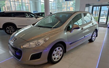 Peugeot 308 II, 2011 год, 690 000 рублей, 1 фотография