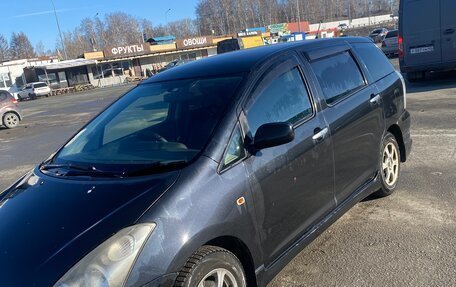 Toyota Wish II, 2005 год, 750 000 рублей, 3 фотография
