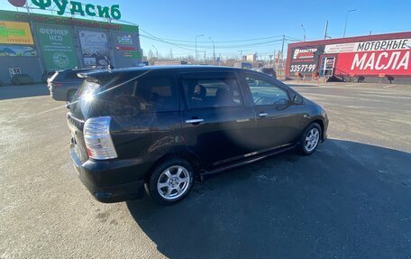 Toyota Wish II, 2005 год, 750 000 рублей, 8 фотография