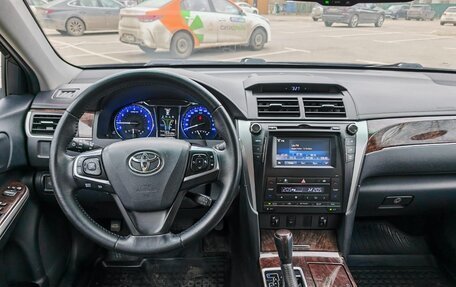 Toyota Camry, 2016 год, 1 989 000 рублей, 22 фотография