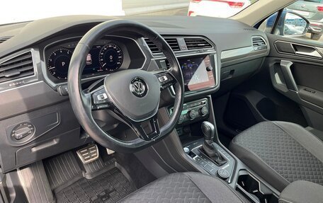 Volkswagen Tiguan II, 2018 год, 2 498 500 рублей, 5 фотография