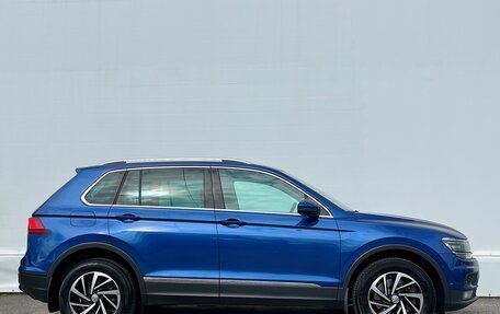 Volkswagen Tiguan II, 2018 год, 2 498 500 рублей, 13 фотография