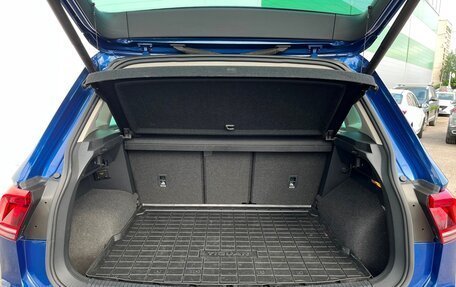 Volkswagen Tiguan II, 2018 год, 2 498 500 рублей, 16 фотография