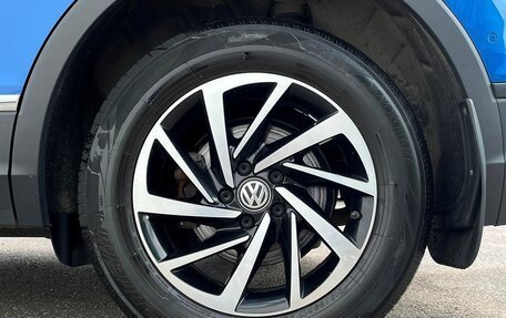 Volkswagen Tiguan II, 2018 год, 2 498 500 рублей, 26 фотография