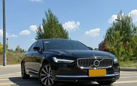 Volvo S90 II рестайлинг, 2021 год, 2 640 002 рублей, 3 фотография
