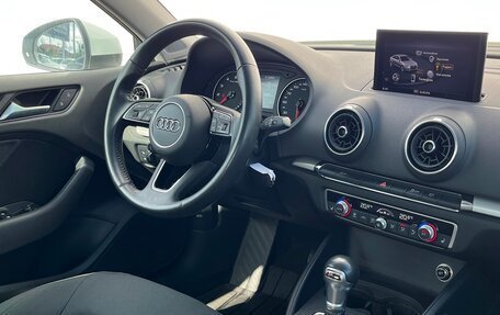 Audi A3, 2019 год, 2 193 200 рублей, 16 фотография