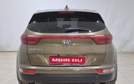 KIA Sportage IV рестайлинг, 2018 год, 1 750 000 рублей, 5 фотография