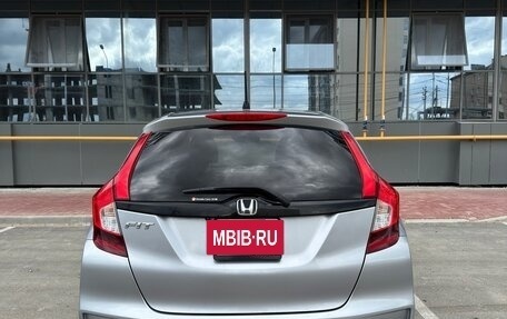 Honda Fit III, 2019 год, 1 400 000 рублей, 8 фотография