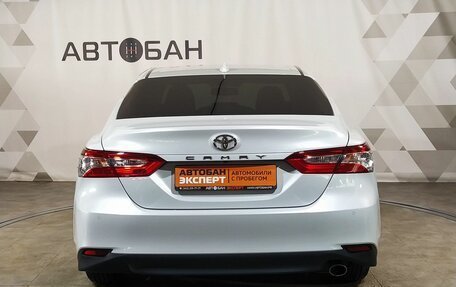 Toyota Camry, 2020 год, 2 699 000 рублей, 5 фотография