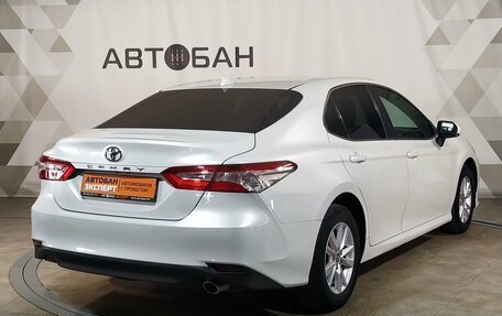 Toyota Camry, 2020 год, 2 699 000 рублей, 3 фотография