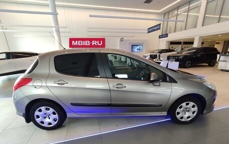 Peugeot 308 II, 2011 год, 690 000 рублей, 6 фотография
