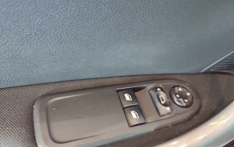 Peugeot 308 II, 2011 год, 690 000 рублей, 17 фотография