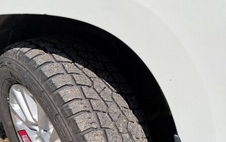 Toyota Land Cruiser Prado 150 рестайлинг 2, 2015 год, 3 200 000 рублей, 9 фотография
