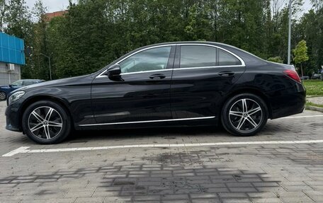 Mercedes-Benz C-Класс, 2019 год, 2 390 000 рублей, 4 фотография