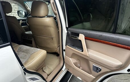 Toyota Land Cruiser 200, 2013 год, 4 300 000 рублей, 9 фотография