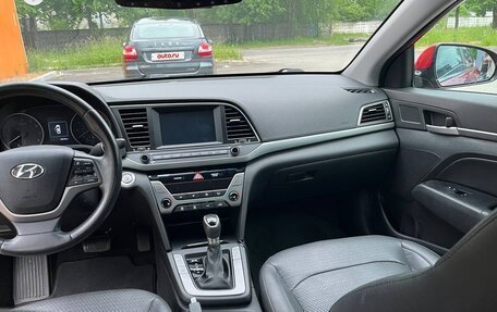 Hyundai Elantra VI рестайлинг, 2016 год, 1 250 000 рублей, 11 фотография
