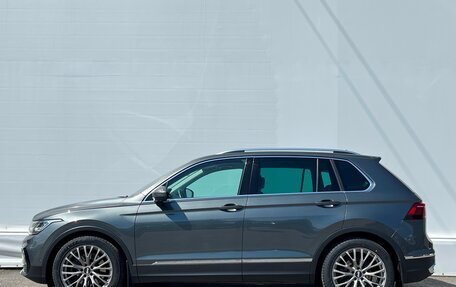 Volkswagen Tiguan II, 2020 год, 3 295 900 рублей, 14 фотография