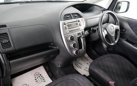 Toyota Ractis I, 2006 год, 749 000 рублей, 12 фотография