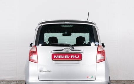 Toyota Ractis I, 2006 год, 749 000 рублей, 5 фотография