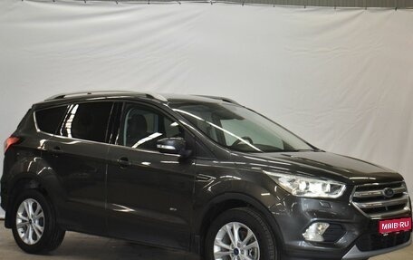 Ford Kuga III, 2018 год, 1 550 000 рублей, 1 фотография