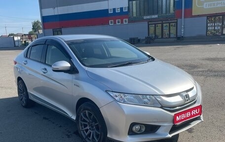 Honda Grace I, 2015 год, 990 000 рублей, 1 фотография