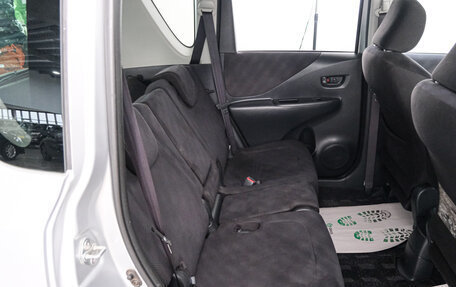 Toyota Ractis I, 2006 год, 749 000 рублей, 20 фотография