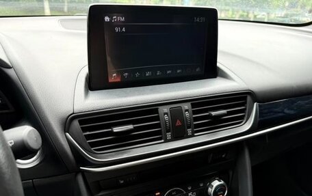 Mazda CX-4, 2021 год, 1 550 002 рублей, 10 фотография