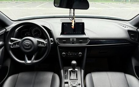 Mazda CX-4, 2021 год, 1 550 002 рублей, 8 фотография