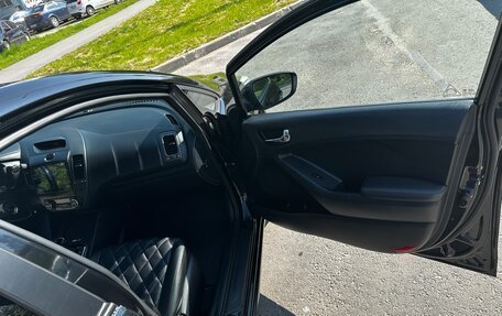 KIA Cerato III, 2017 год, 900 000 рублей, 2 фотография