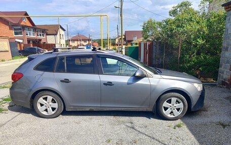Chevrolet Cruze II, 2014 год, 860 000 рублей, 2 фотография