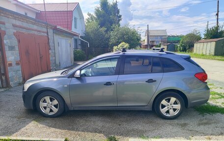Chevrolet Cruze II, 2014 год, 860 000 рублей, 4 фотография