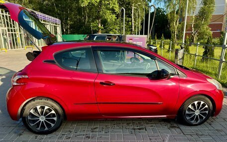 Peugeot 208 II, 2013 год, 550 000 рублей, 8 фотография