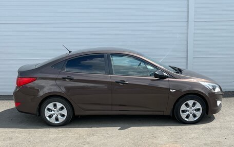 Hyundai Solaris II рестайлинг, 2016 год, 922 000 рублей, 4 фотография