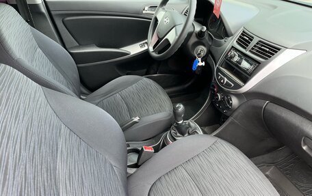 Hyundai Solaris II рестайлинг, 2016 год, 922 000 рублей, 11 фотография