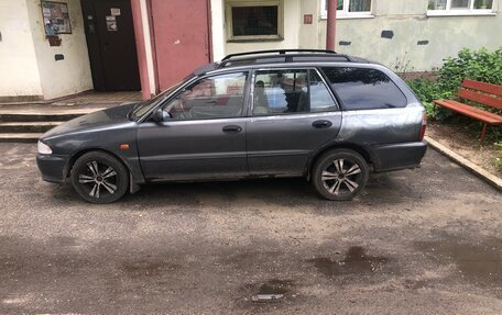 Mitsubishi Lancer VII, 1994 год, 135 000 рублей, 7 фотография