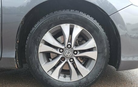 Honda Accord IX рестайлинг, 2013 год, 1 399 000 рублей, 22 фотография