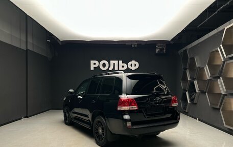 Toyota Land Cruiser 200, 2011 год, 2 990 000 рублей, 3 фотография