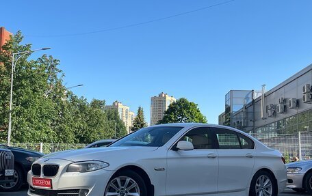 BMW 5 серия, 2013 год, 1 279 000 рублей, 3 фотография